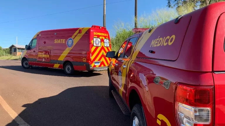 Pneu fura e homem fica ferido ao cair de moto na BR-467