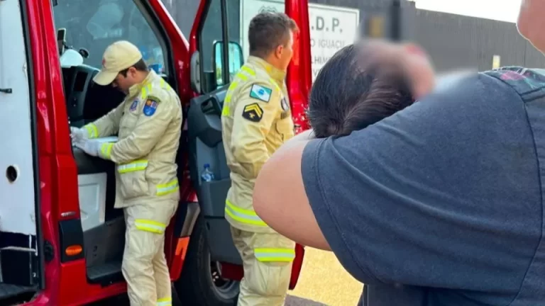 Mulher é brutalmente agredida pelo ex-marido apenas 20 dias após dar à luz