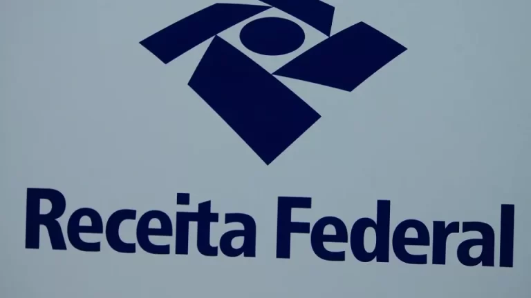 Receita alerta para falsas cobranças com nome e CPF do contribuinte