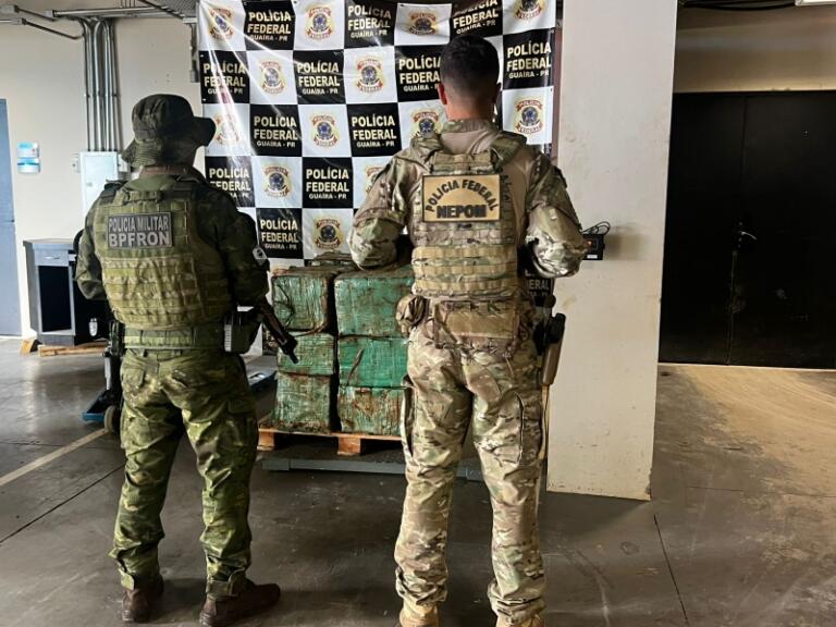 PF e BPFron apreendem quase 1,8 tonelada de drogas em Guaíra