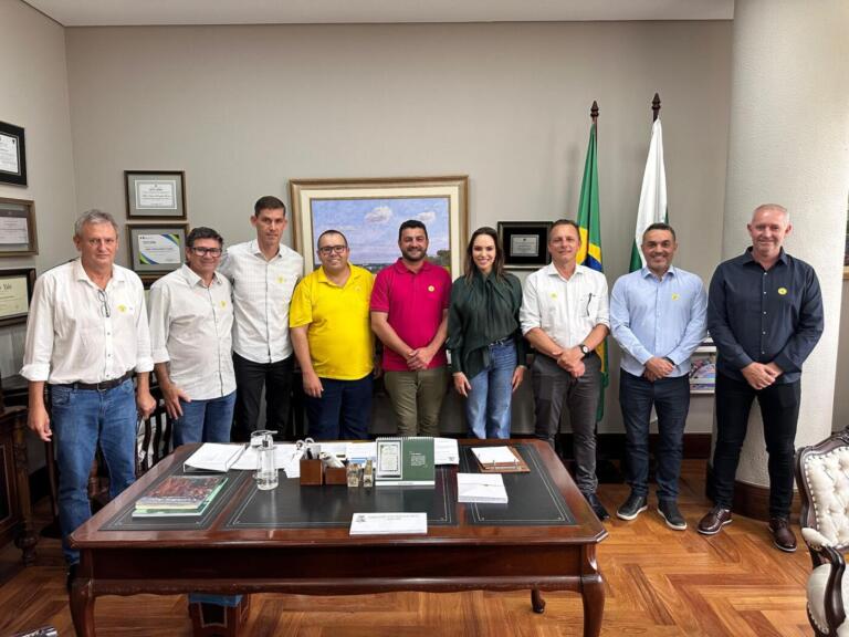 Comitiva rondonense busca apoio para a construção de centro especializado no atendimento a pessoas com autismo