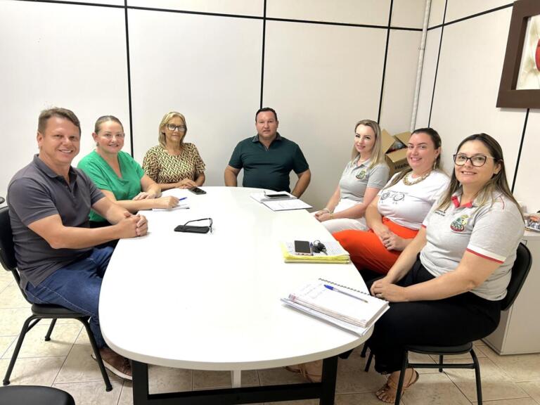 Mercedes é referência em serviços públicos e inspira municípios da região