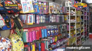 Material escolar com preços especiais e parcelamento sem juros é na Mundial 1,99