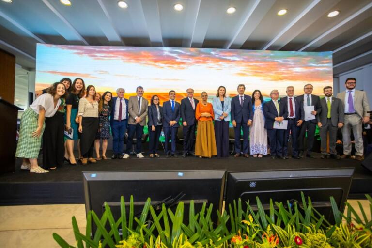 Diretor da Itaipu participa do último Conselhão de 2024