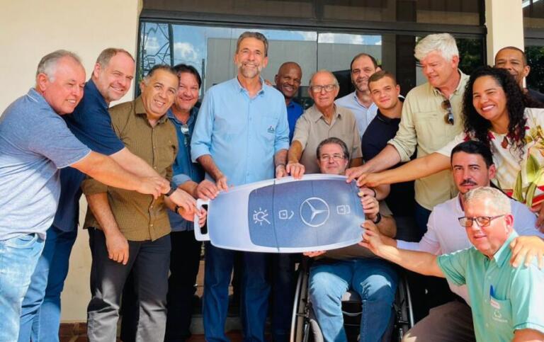 Itaipu entrega equipamentos para coleta seletiva em Mandaguaçu