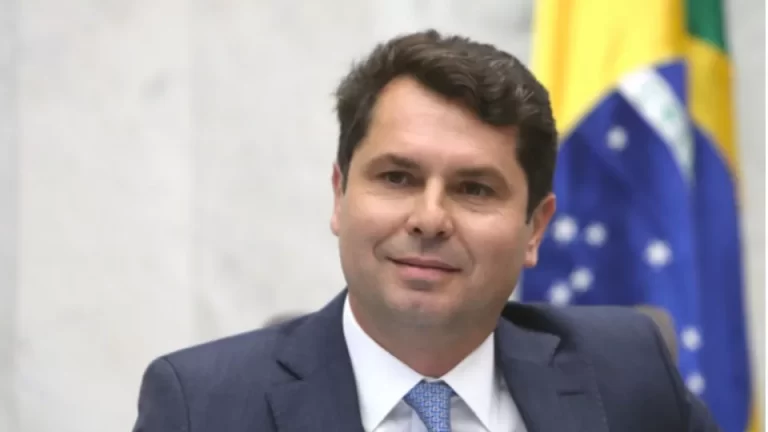 Alexandre Curi toma posse na Alep nesta segunda-feira