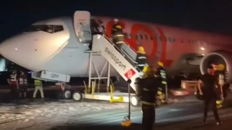 Avião da Gol colide com carro de manutenção no Aeroporto do Galeão