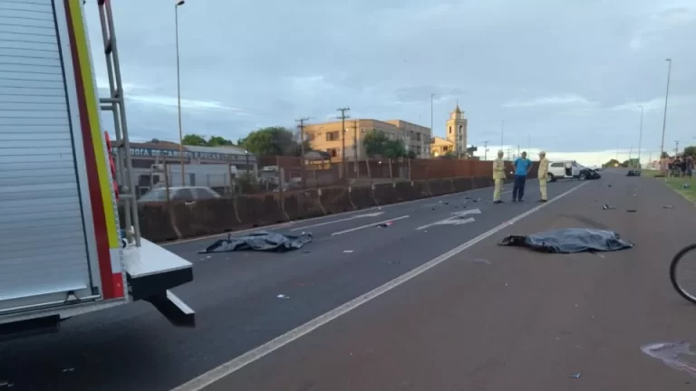 Dois morrem e três ficam feridos em grave acidente em rodovia da região