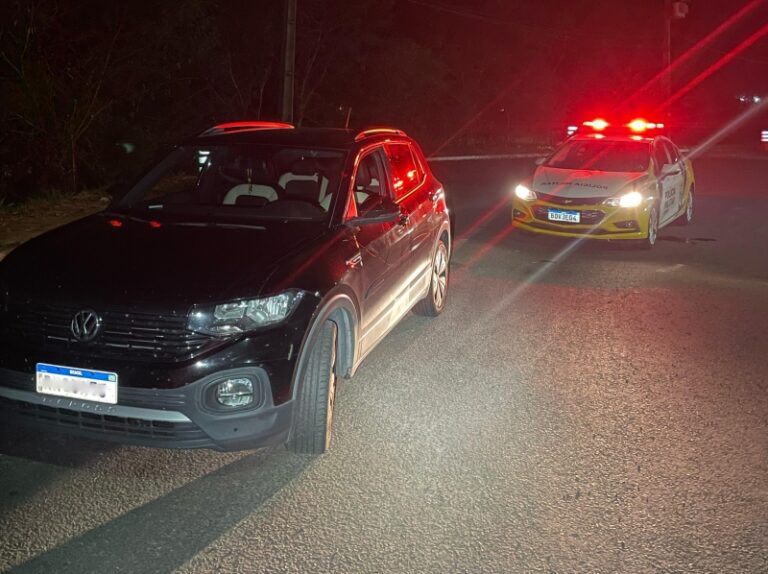 Casal é preso em Guaíra com carro roubado no Rio de Janeiro