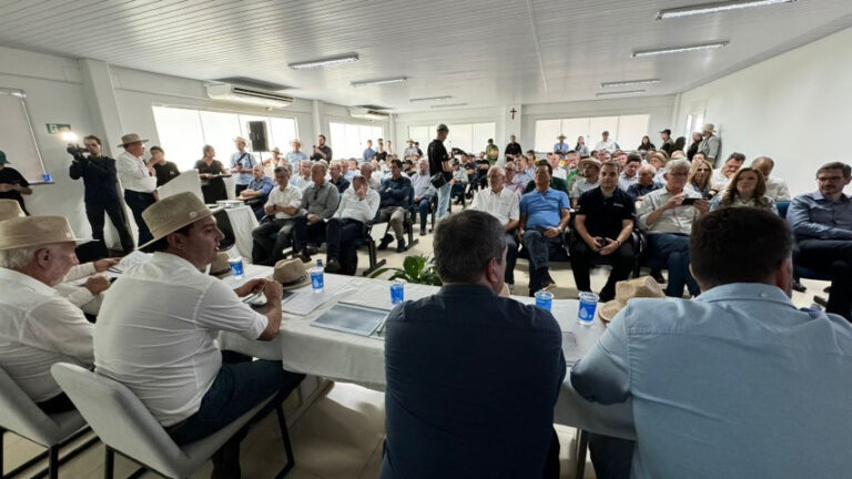 Cooperativas do Paraná vão investir R$ 9,2 bilhões em 2025, anuncia Ocepar