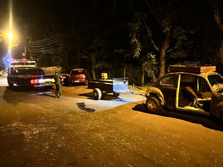 BPFron aprende agrotóxicos, cigarros, embarcações e veículo em Pato Bragado