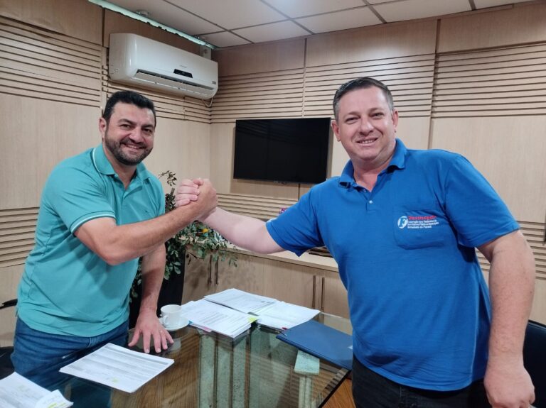 Prefeitura e Sindicato definem reajuste salarial de 7,27% para servidores municipais e aumento de 15,15% no vale-alimentação