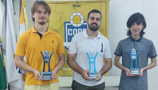 Copa Sesc Verão define campeões do xadrez; a modalidade Truco acontece na terça-feira