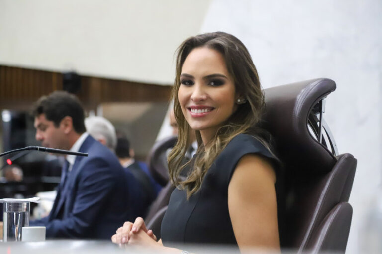 Projeto propõe qualificar profissionais da educação para identificar sinais de doenças raras nas escolas estaduais