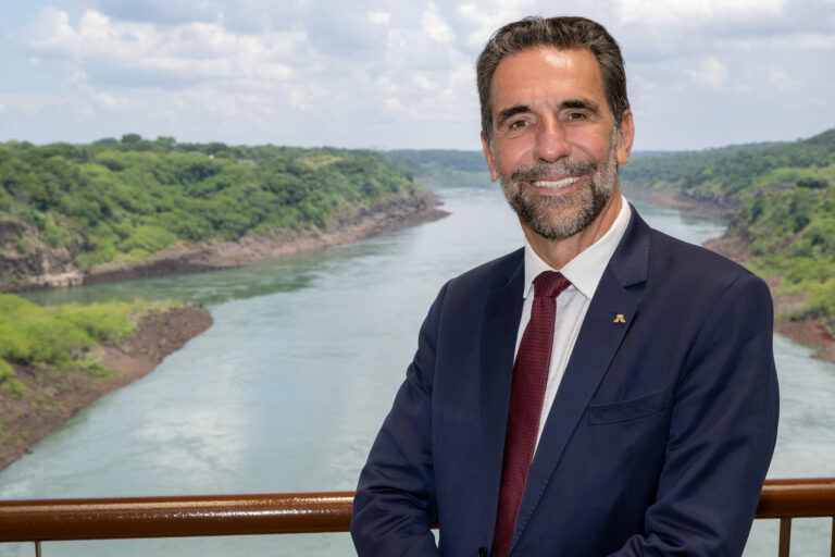 A Itaipu e sua missão: desenvolvimento socioambiental para quem mais precisa