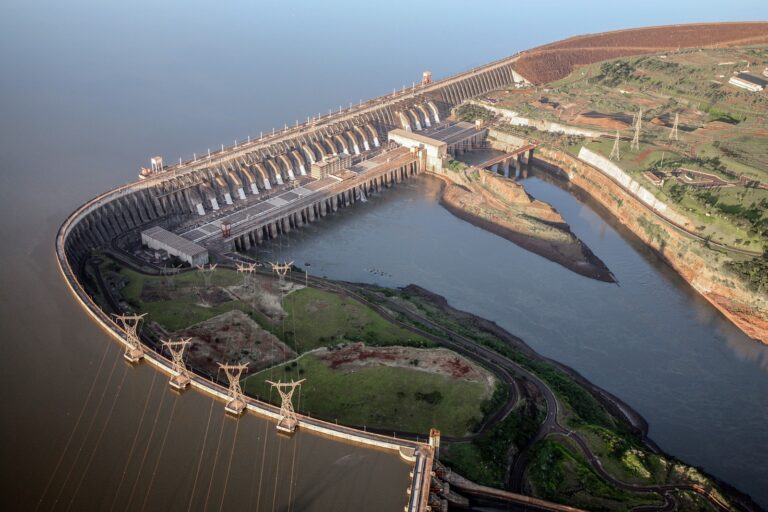 Bônus Itaipu derruba a inflação de janeiro para o menor nível em mais de 30 anos