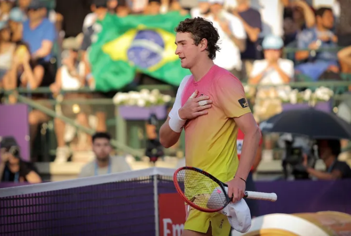 João Fonseca é campeão do ATP de Buenos Aires