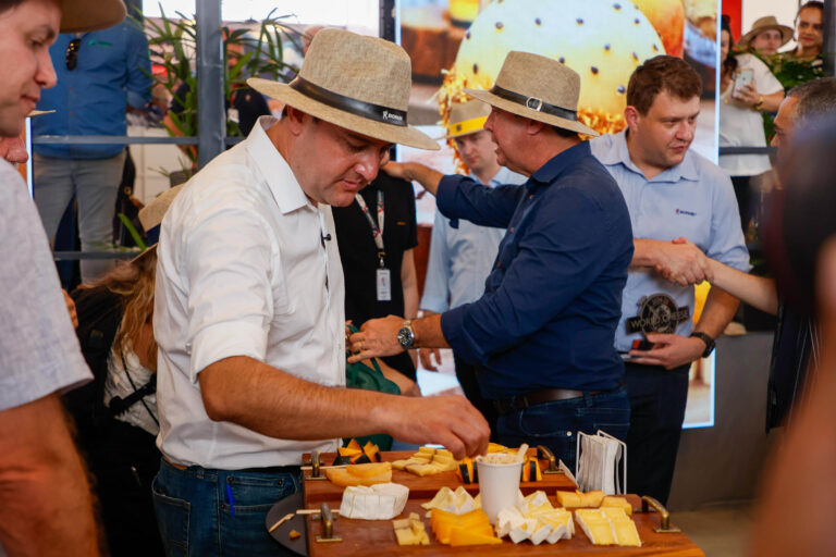 Em parceria com o Biopark, Estado levará projeto de queijos finos a mais produtores