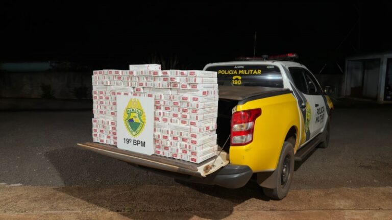 PM de Mercedes localiza cigarros escondidos no meio de capim