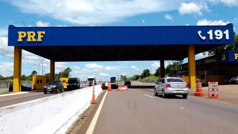 Golpistas criam boletos falsos para desviar pagamento de multas aplicadas pela PRF