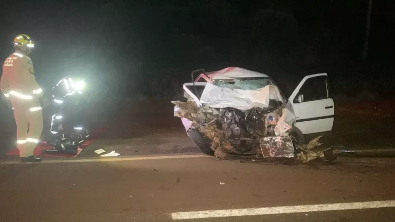 Homens morrem em grave acidente