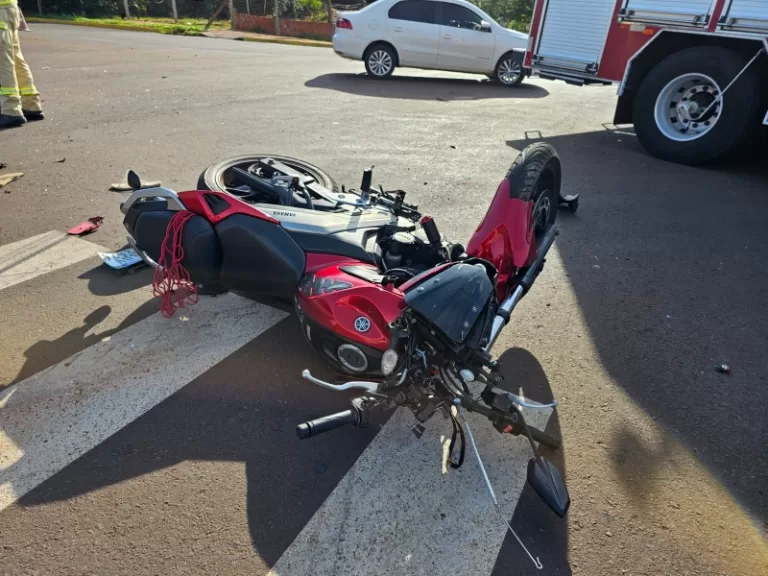 Mototaxista morre e duas pessoas ficam feridas em grave acidente em Toledo