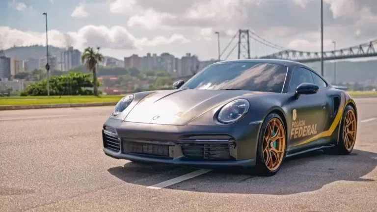 Porsche turbo avaliado em R$ 1,5 milhão vira viatura da PF; veja vídeo