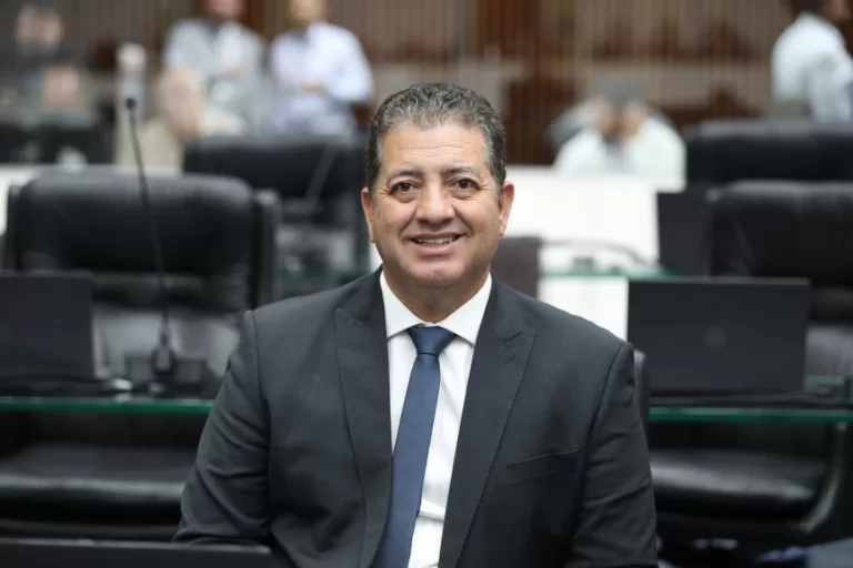 Em requerimento, Deputado Cobra Repórter solicita recuperação de acostamentos na PR-170