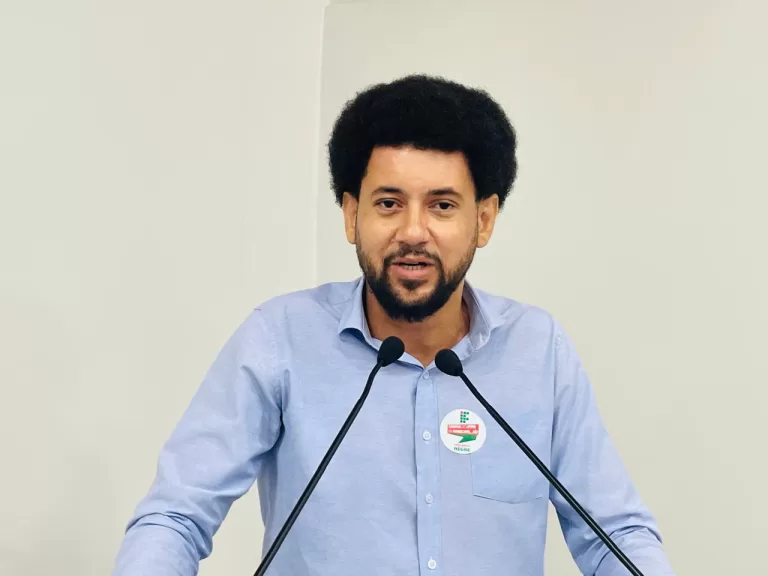 Fernando Nègre questiona sobre processos contra terceirizadas envolvendo responsabilidade subsidiária do município