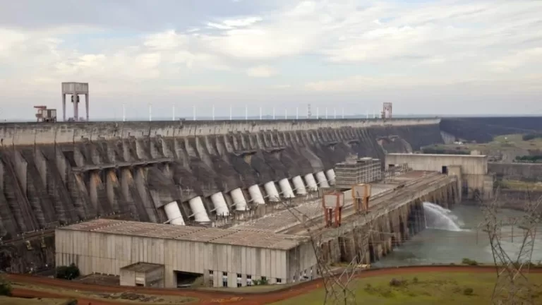 Itaipu compra 3 mil hectares de terras no Oeste do Paraná por R$ 240 milhões