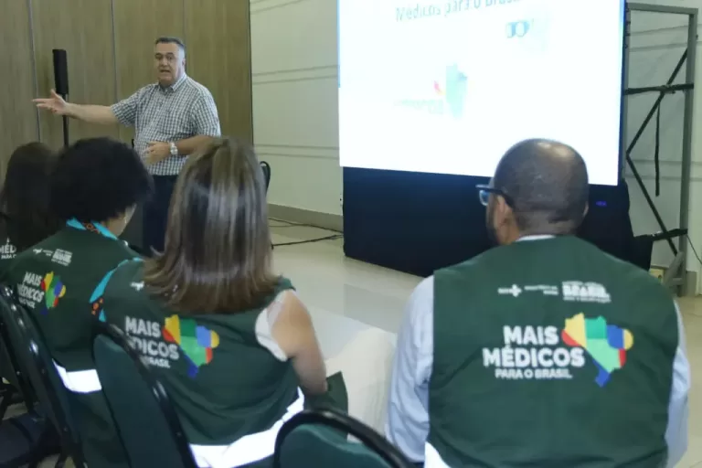 Paraná tem 134 vagas para o Programa Mais Médicos em 90 municípios; edital está aberto