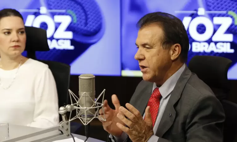 Consignado CLT: ministro recomenda cautela antes de tomar empréstimo