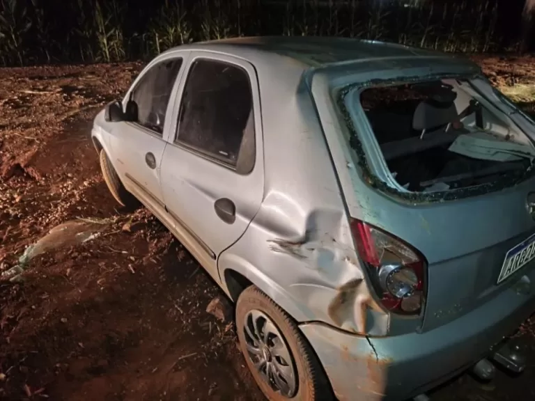 Jovem fica ferida em capotamento no interior de Marechal Rondon