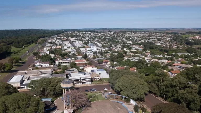 Prefeitura do Oeste do Paraná abre concurso público com salários de até R$ 20 mil