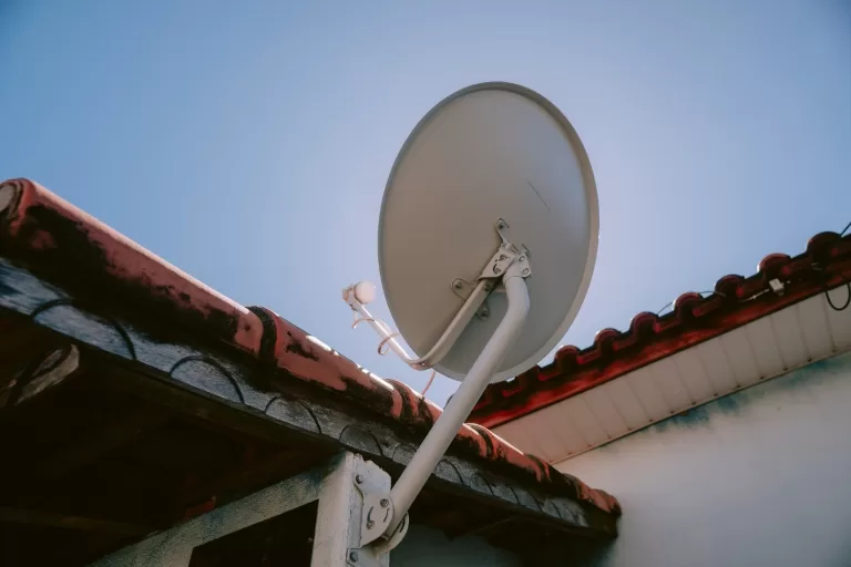 Nova parabólica digital: prazo para solicitar agendamento de instalação do kit gratuito termina em 30 de junho