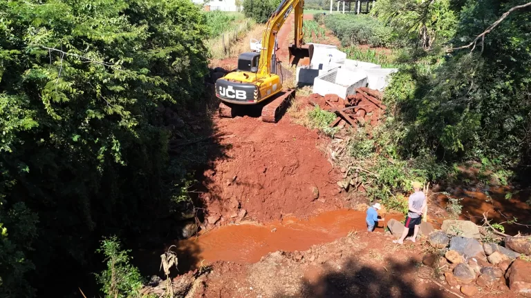 Pontes de madeira serão substituídas por passadouros em Marechal Rondon