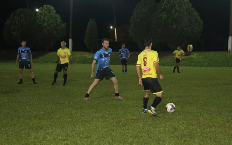 Esportiva Paraná vence a primeira na Copa Amizade/AABB; Máster tem rodada equilibrada