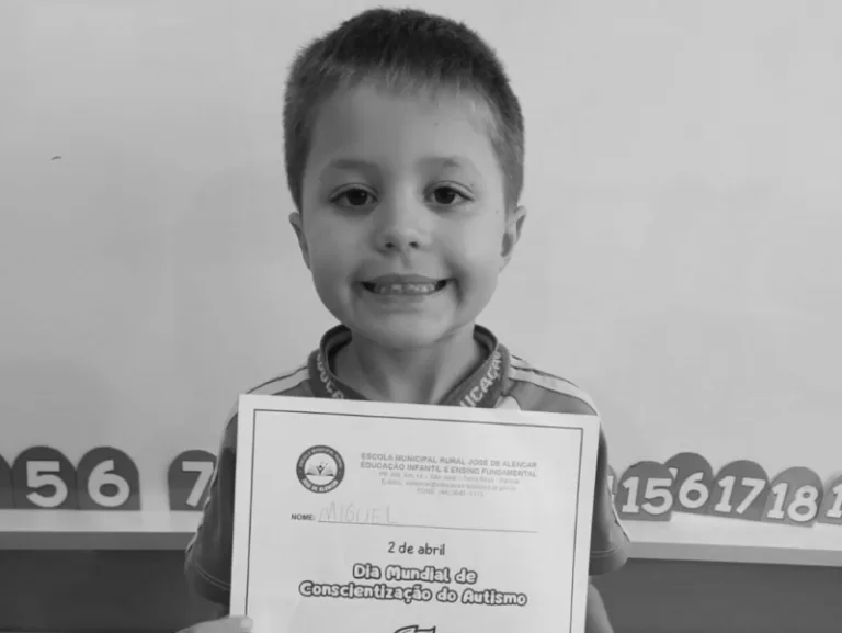 Criança de seis anos morre ao ser atingida por portão em Terra Roxa