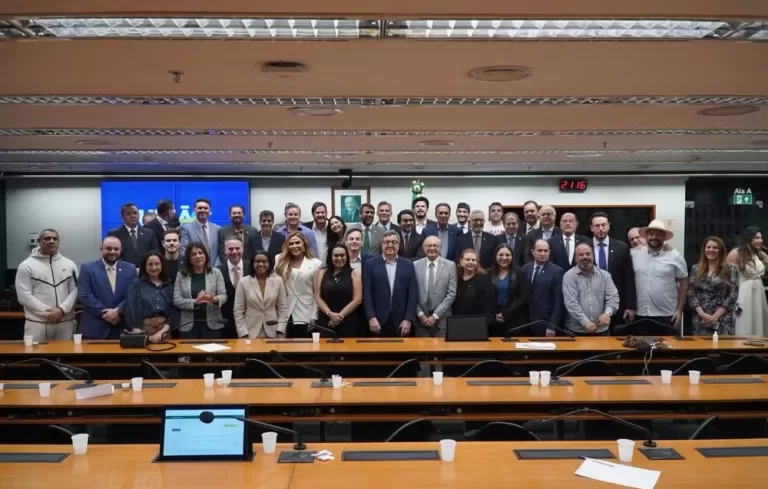 União Brasil aprova federação com o Progressistas