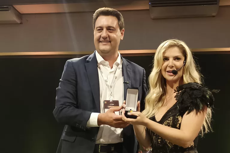 Paraná é destaque na abertura da Agrishow, maior feira agro da América Latina