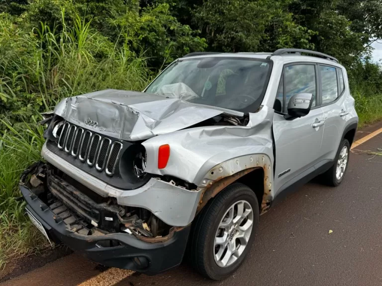 Casal de Nova Santa Rosa se envolve em acidente na PR-491