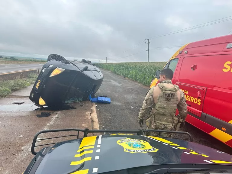 Quase uma tonelada de maconha é apreendida após fuga em Cascavel