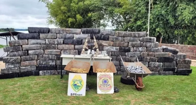 1,6 tonelada de drogas, munições e fuzis são apreendidos no interior de Mercedes