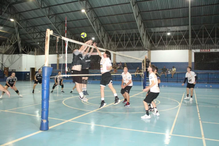Troféu Harraldo Altmann define semifinalistas do Masculino; Aposentadas na decisão do Feminino
