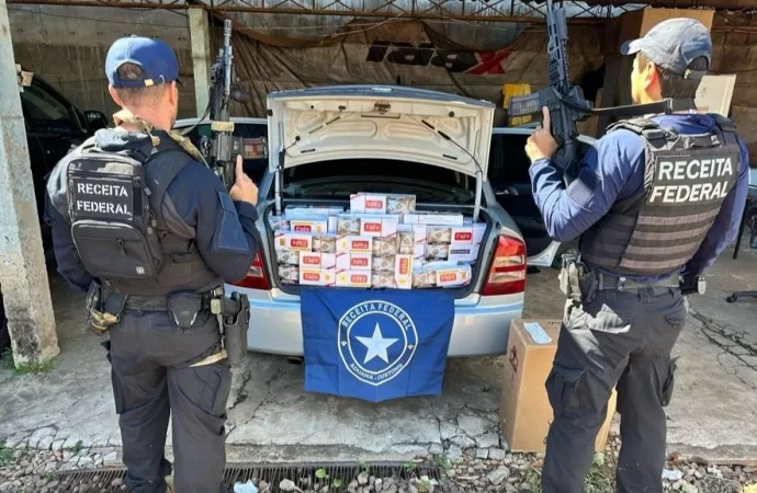 Carro com cigarros é apreendido após perseguição policial na BR-163 entre Guaíra e Mercedes