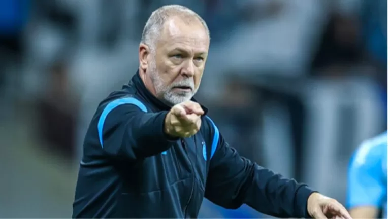 Mano Menezes é liberado pelo Grêmio de jogo com São Paulo após tragédia familiar