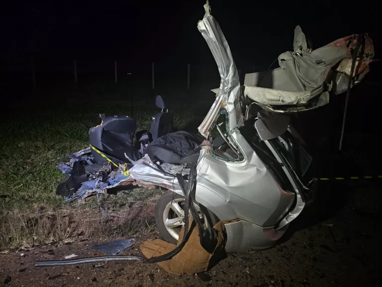 Jovem de 19 anos morre em colisão frontal nas proximidades do aeroporto de Toledo