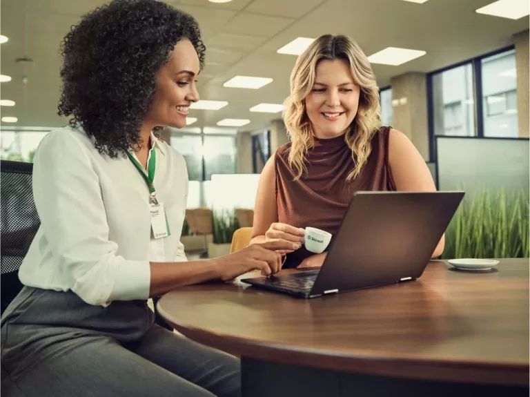 Sicredi registra crescimento expressivo em consórcios e alcança R$ 50 bilhões em créditos