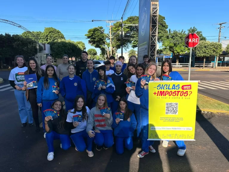 Blitz educativa leva mensagem sobre carga tributária às ruas de Pato Bragado