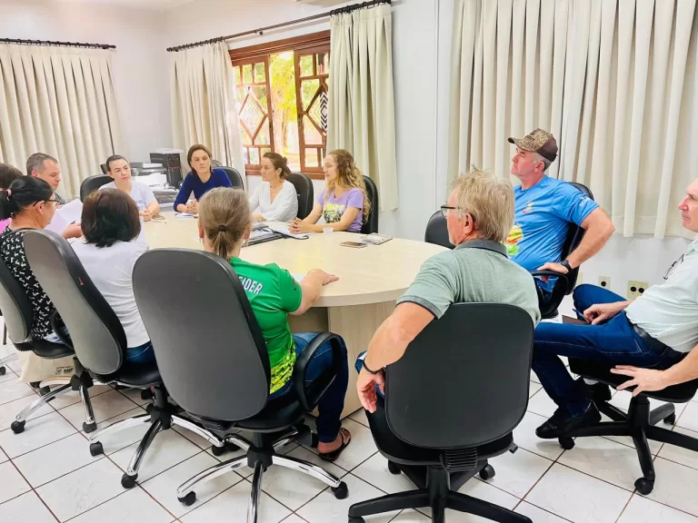 Reunião com produtores marca mais um passo na organização do Café Colonial 2025